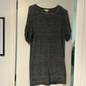 Max Studio black and white stripe dress with ruching at sleeve m medium